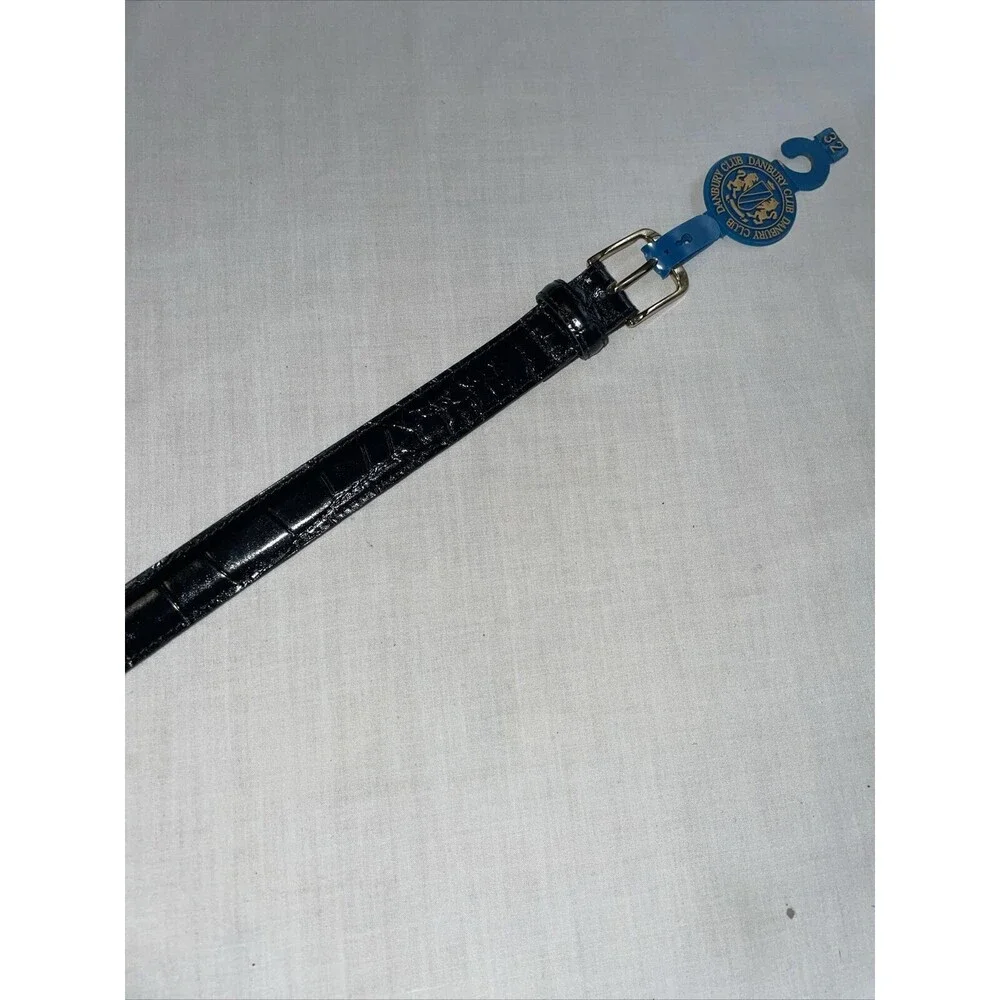 Danbury Club Dress Belt Women’s Size 32” Black Leather Gator Motif Buckle NWT